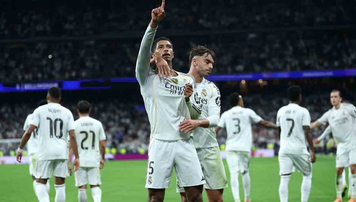 Jude Bellingham festeja el gol que convirtió