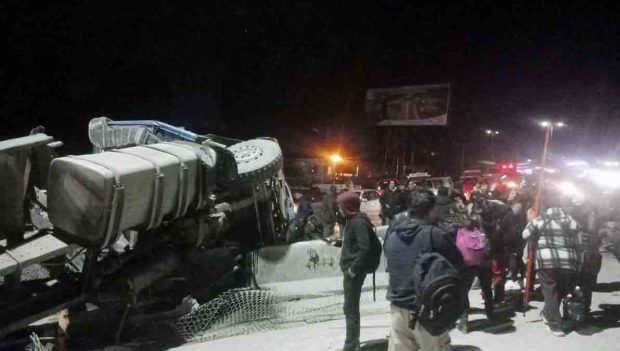 accidente en la autopista La Paz - El Alto