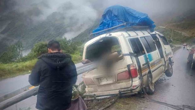 Tres muertos deja accidente en Los Yungas