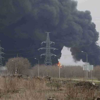 Ucrania ataca refinería rusa