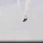 avión turco se desintegra