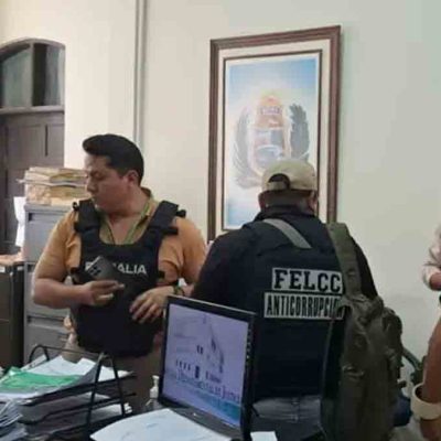 funcionarios de la Fiscalía y la Policía allanan el TDJ de Beni