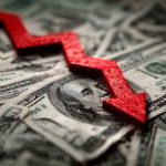 cotización del dólar paralelo en Bolivia cae