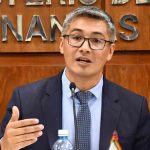 Gabriel Espinoza, ministro de Economía