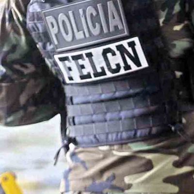 un efectivo de la Felcn