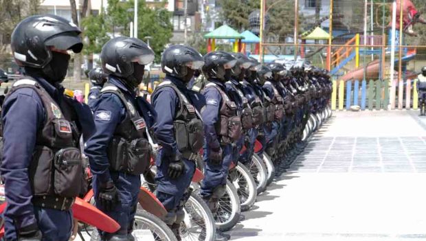 guardias municipales de La Paz
