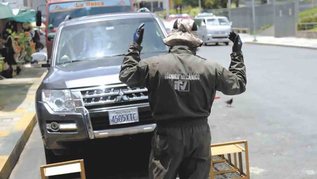 inspección técnica vehicular