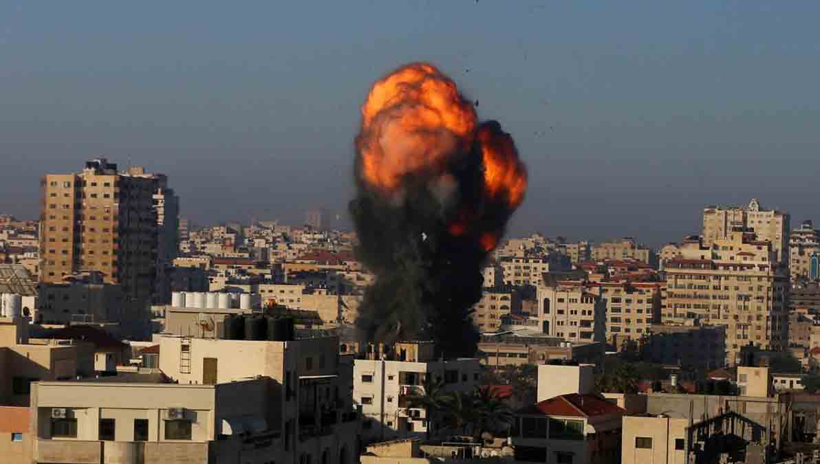 Israel bombardea Gaza