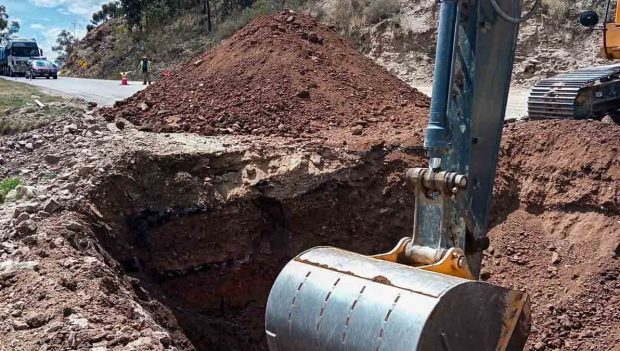 mantenimiento carretera Cochabamba-Oruro