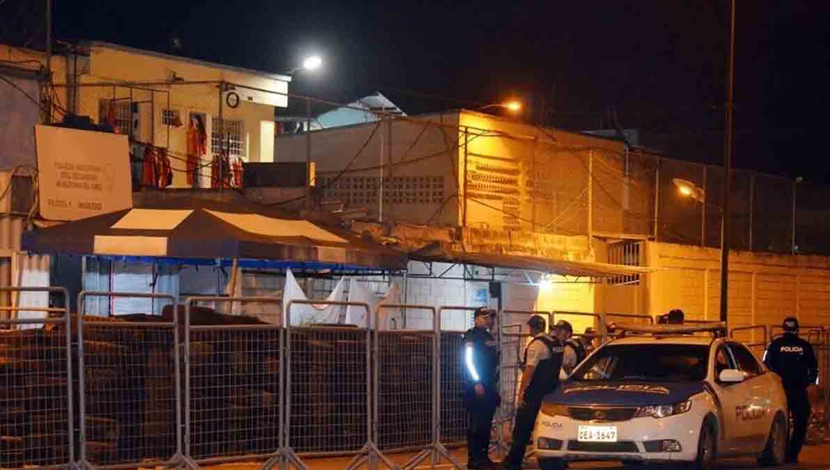 Motín armado en cárcel de Ecuador
