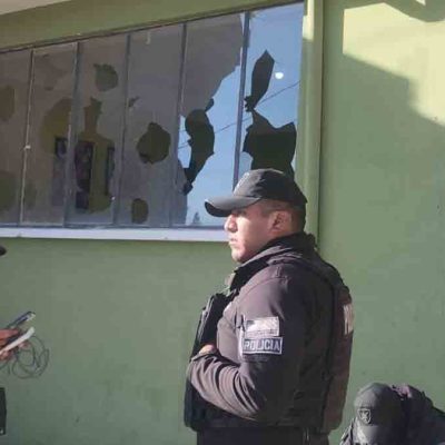 atacan comando regional de Patacamaya