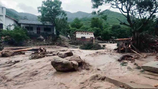 desborde de un río en Samaipata