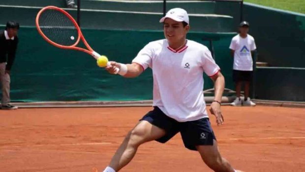 Santiago Lora brilla en M25 Cochabamba