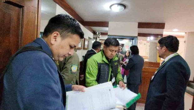allanamiento a la ANH en La Paz