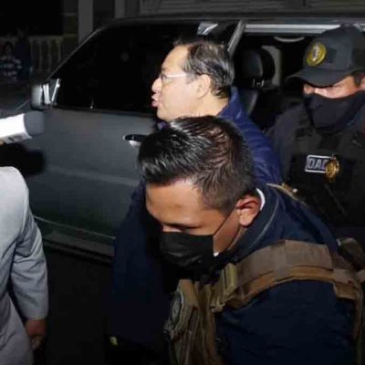 Luis Arce llega al penal de San Pedro para cumplir detención preventiva de cinco meses