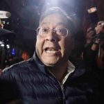 Luis Arce antes de ingresar al penal de San Pedro