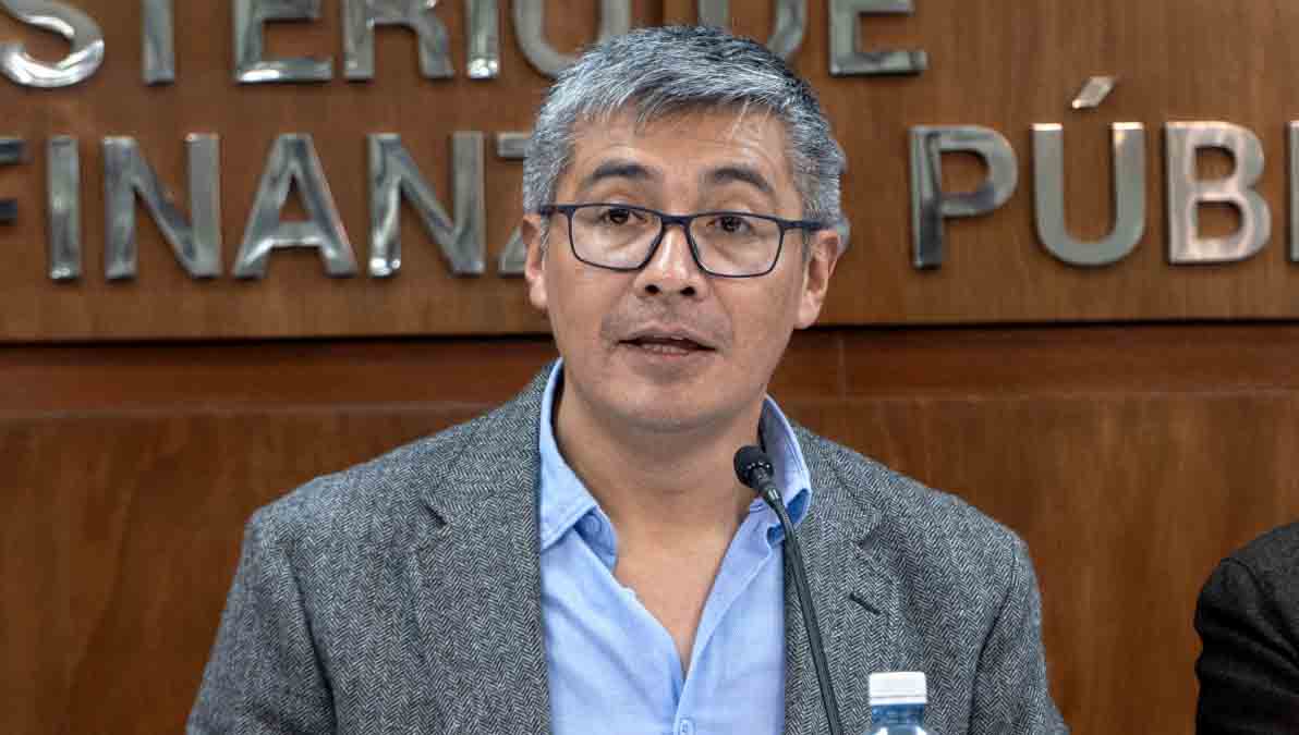 ministro Gabriel Espinoza