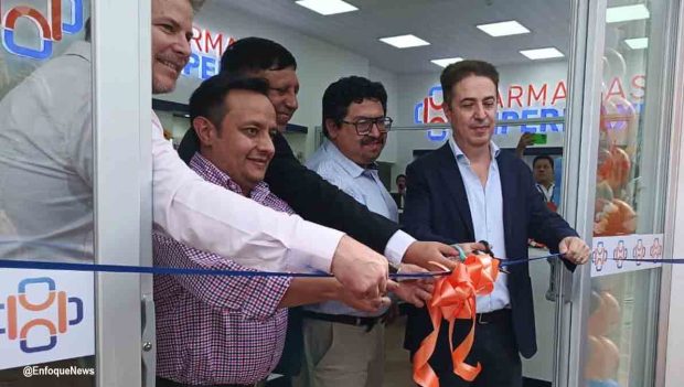 Primer autoservicio de Farmacias Hipermaxi en Cochabamba