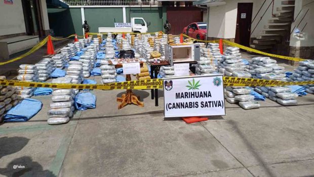 Felcn secuestra vehículos, droga e inmuebles