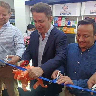 Inauguran 10.° Farmacia Hipermaxi en Cochabamba