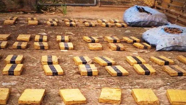 Hallan marihuana en la terminal de buses de Cobija