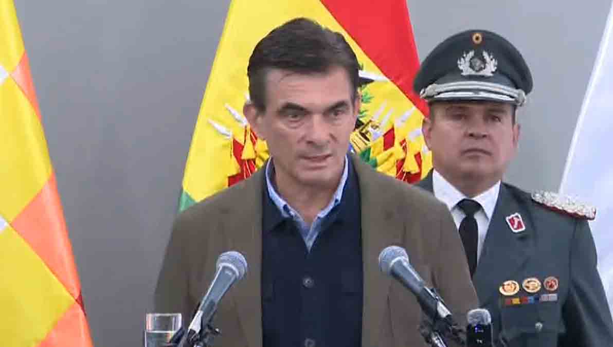 el presidente Rodrigo Paz en conferencia de prensa