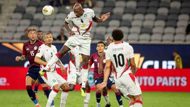 Surinam enfrentará a Bolivia