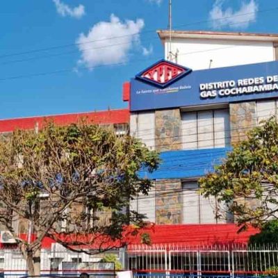 las oficinas de Redes de Gas de YPFB en Cochabamba