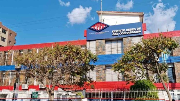 las oficinas de Redes de Gas de YPFB en Cochabamba