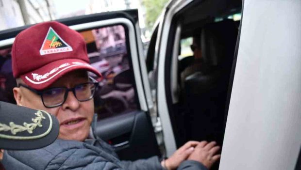 Juan José Zúñiga en el aeropuerto de El Alto