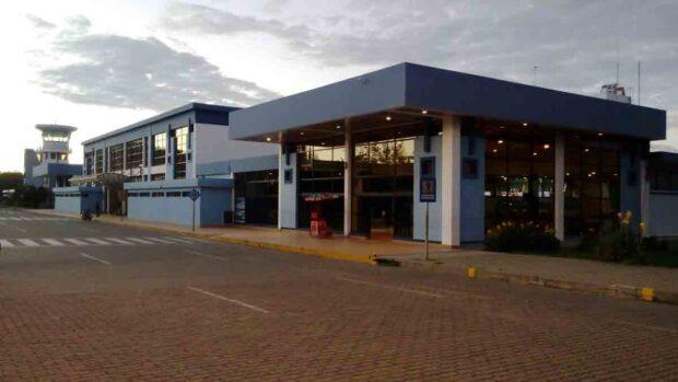 el aeropuerto de Tarija