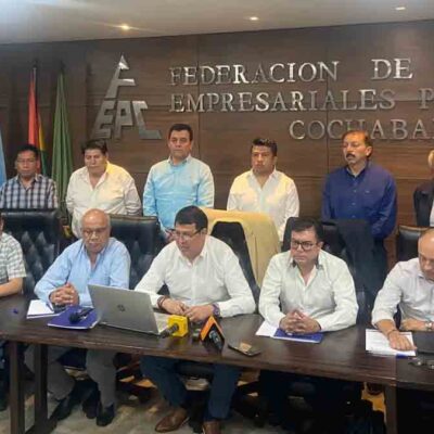 dirigentes de Caboco en conferencia de prensa