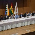 casi todos los ministros de Paz participan en el diálogo nacional por el DS 5503