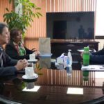 reunión de representantes de la FAO con autoridades bolivianas