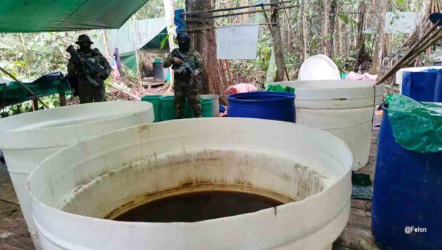 destruyen fábrica de droga en Villa Tunari