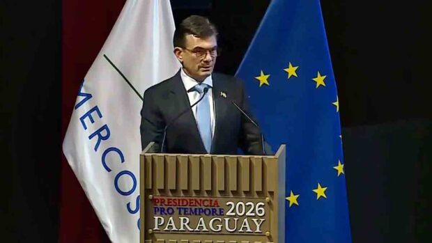 en presidente Rodrigo Paz en la reunión del Mercosur en Paraguay