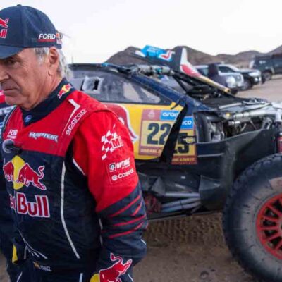 Sainz y Roma fuera del Dakar