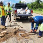 personal de la ABC realiza arreglos en la doble vía Yapacaní Ichilo