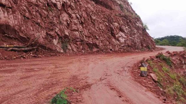 El lugar donde se produjo el derrumbe en la ruta Entre Ríos–Palos Blancos