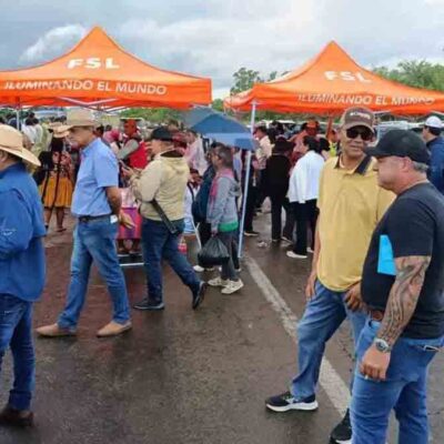productores de arroz bloquean en Montero