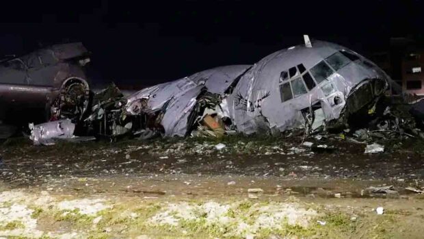 el avión siniestrado en El Alto