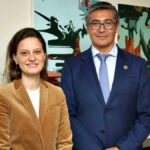 a vicepresidenta para América Latina y el Caribe del Banco Mundial, Susana Cordeiro, y el ministro de Economía, José Gabriel Espinoza.