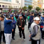choferes protestan en la avenida Mariscal Santa Cruz en La Paz