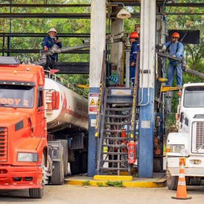 cisternas de combustible importado de Argentina