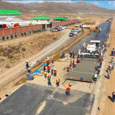 construcción de la doble Vía Oruro - Challapata