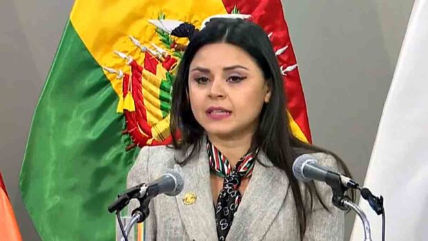 vocera presidencial, Carla Faval