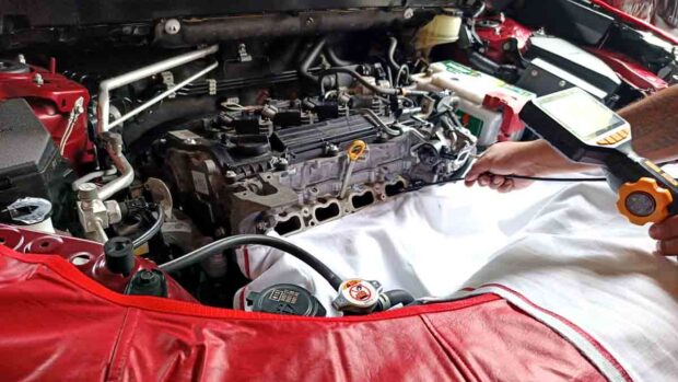 motor de un vehículo dañado por la mala calidad de la gasolina