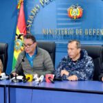 conferencia de prensa del ministro de Defensa
