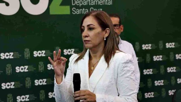 Mónica Justiniano jura como nueva directora del INRA en Santa Cruz