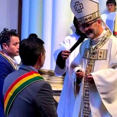 el obispo de Oruro exhorta a Paz y Lara